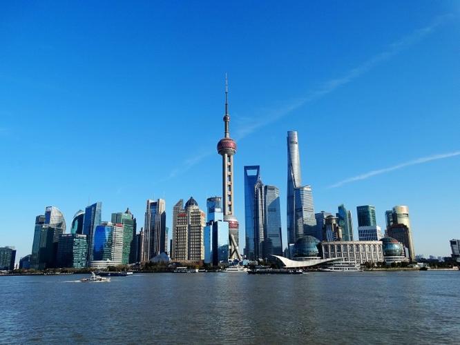 虚实融合、内容出海，蓝狮娱乐如何定义下一代娱乐公司？